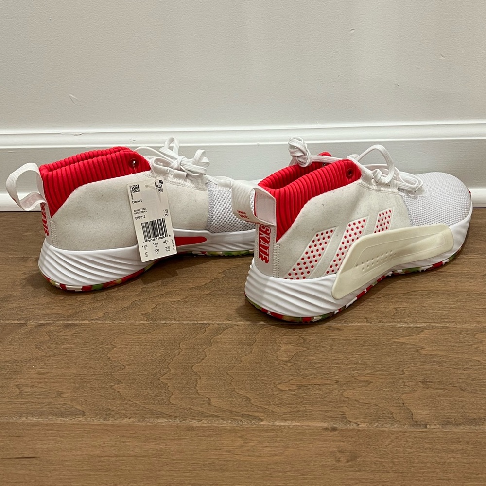 Men’s Adidas Dame 5’ All Skate